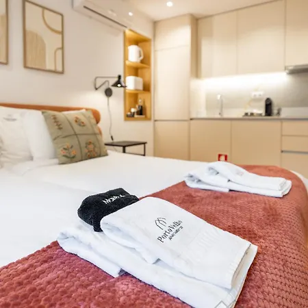 Nicos Garden - Velho