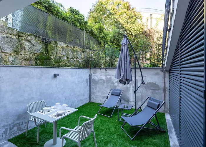 Apartament Nicos Garden - Velho Porto