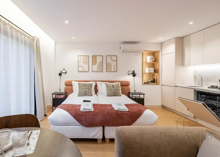 Nicos Garden - Velho