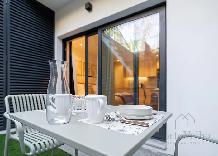 Nicos Garden - Velho Apartman